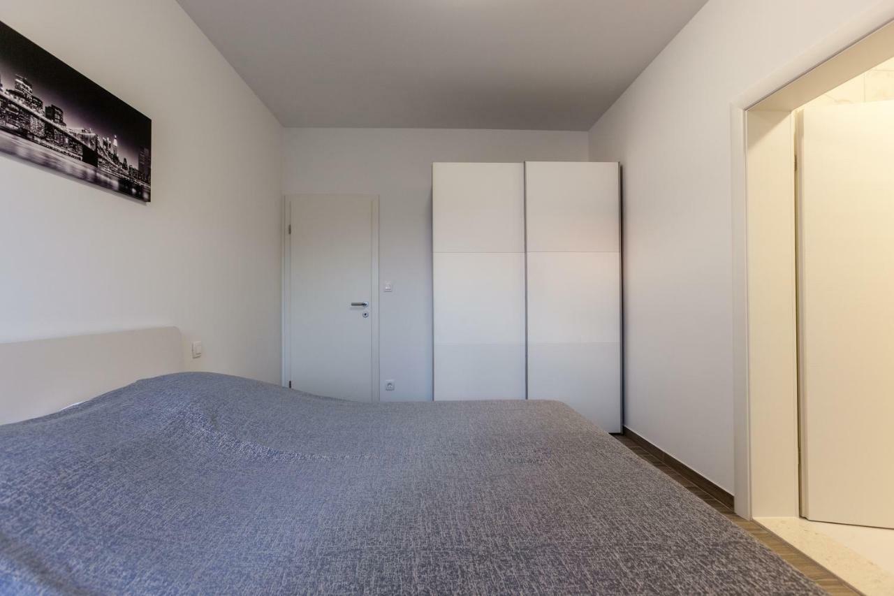 Luxury Villa Aria, Apartment 特罗吉尔 外观 照片