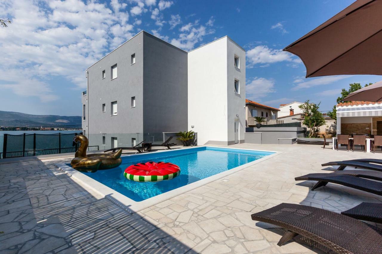 Luxury Villa Aria, Apartment 特罗吉尔 外观 照片